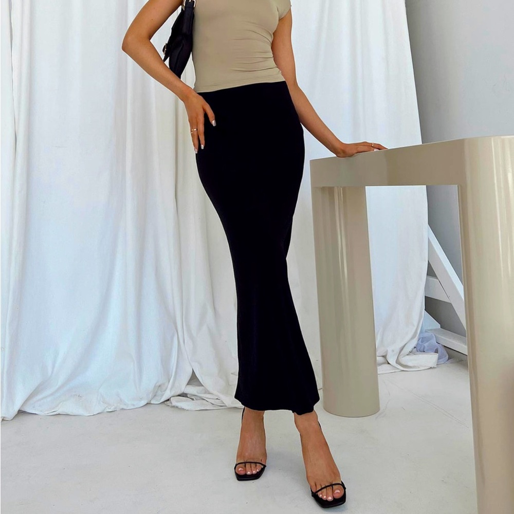Princess Polly Maxi Skirt (NWT)